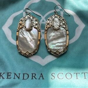 Kendra Scott Deva Ivory Mother of Pearl Earrings